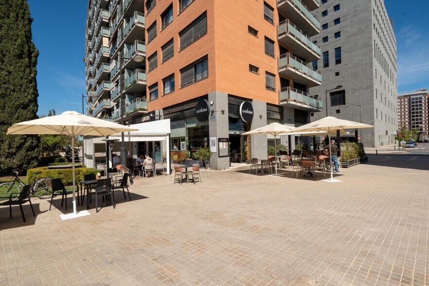 Retail in València, Valencia for lease - Interior Photo - Image 1 of 3