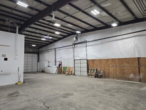 440 Industrial Dr, Naperville, IL for lease Interior Photo- Image 2 of 10