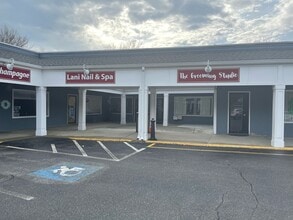 170 Flanders Rd, Niantic, CT for lease Building Photo- Image 1 of 6