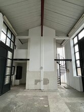 15 Rue Alain, Paris for lease Interior Photo- Image 1 of 6