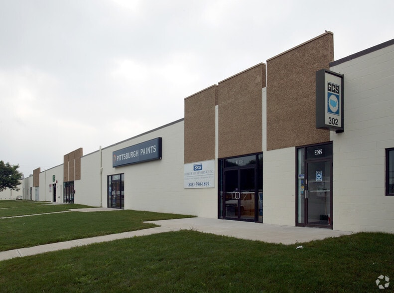 280-320 Murphy Rd, Hartford, CT for lease - Building Photo - Image 2 of 10