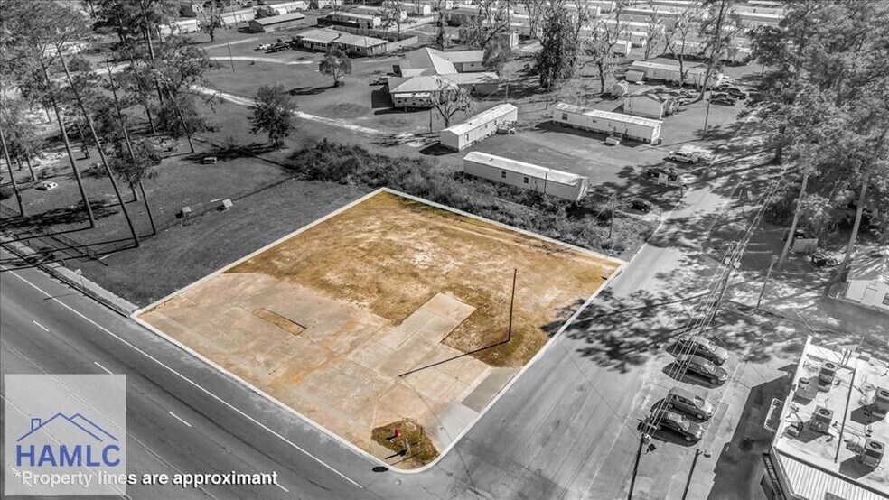 273 W Cypress St, Ludowici, GA à vendre - Photo principale - Image 1 de 8