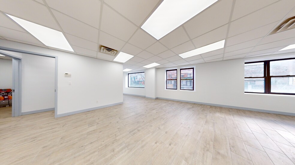 1305 Kings Hwy, Brooklyn, NY for lease - Building Photo - Image 3 of 12