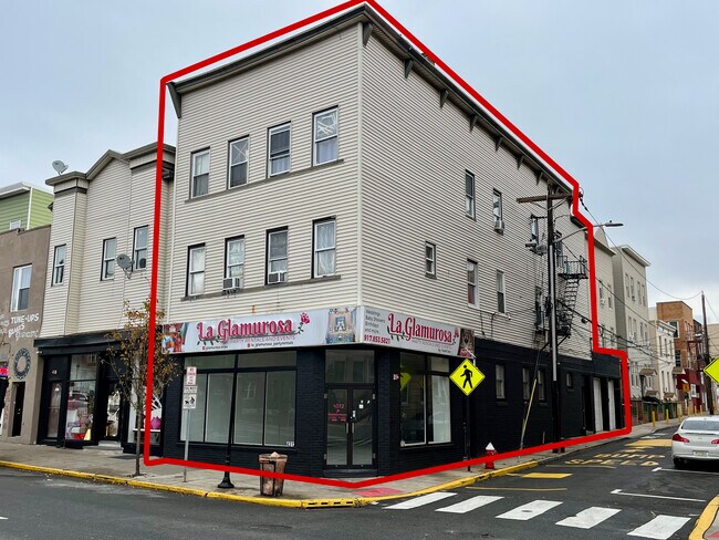 More details for 4312 Kennedy Blvd, Union City, NJ - Multifamily for Sale
