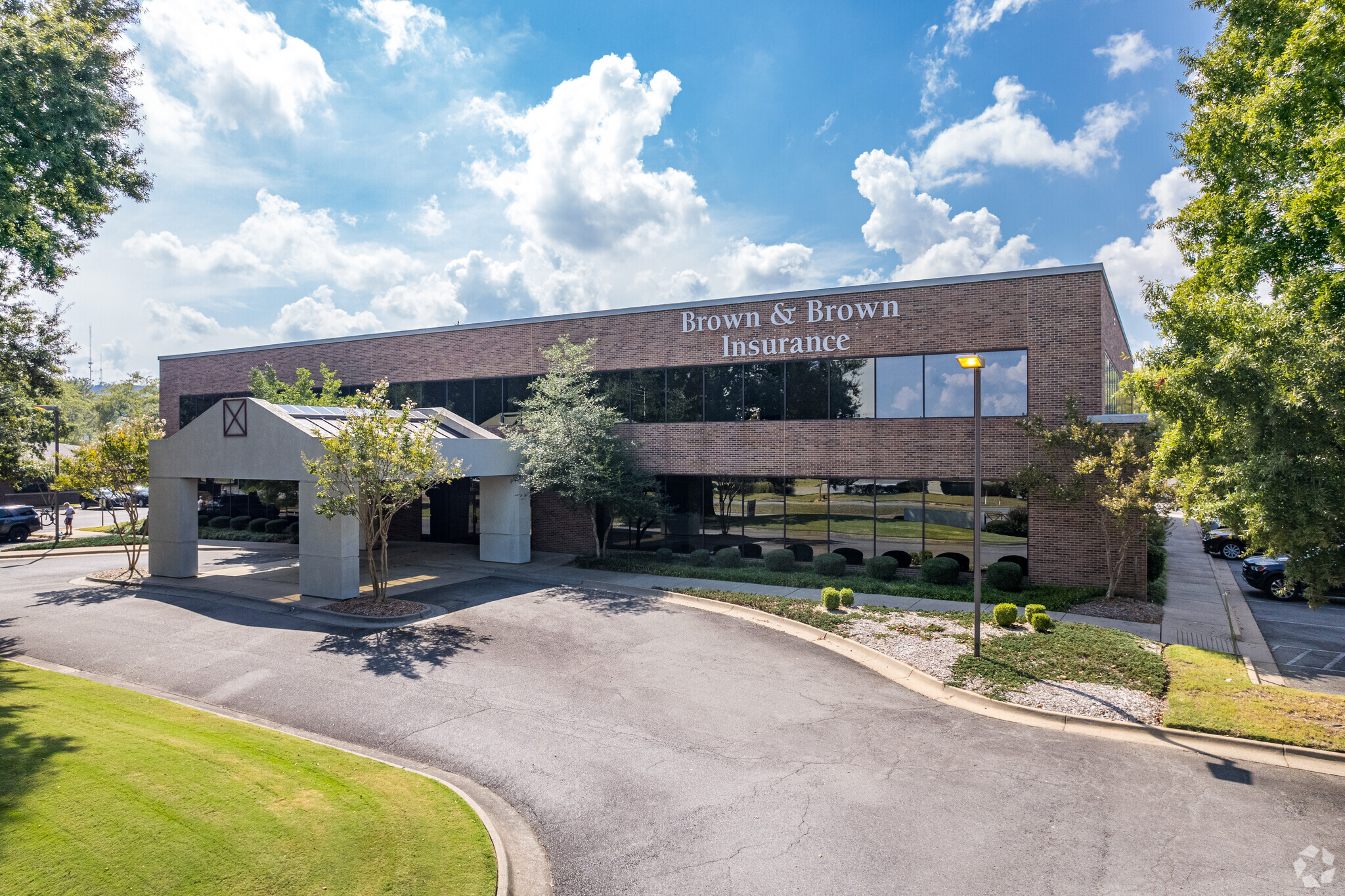 2120 Riverfront Dr, Little Rock, AR for sale Building Photo- Image 1 of 1