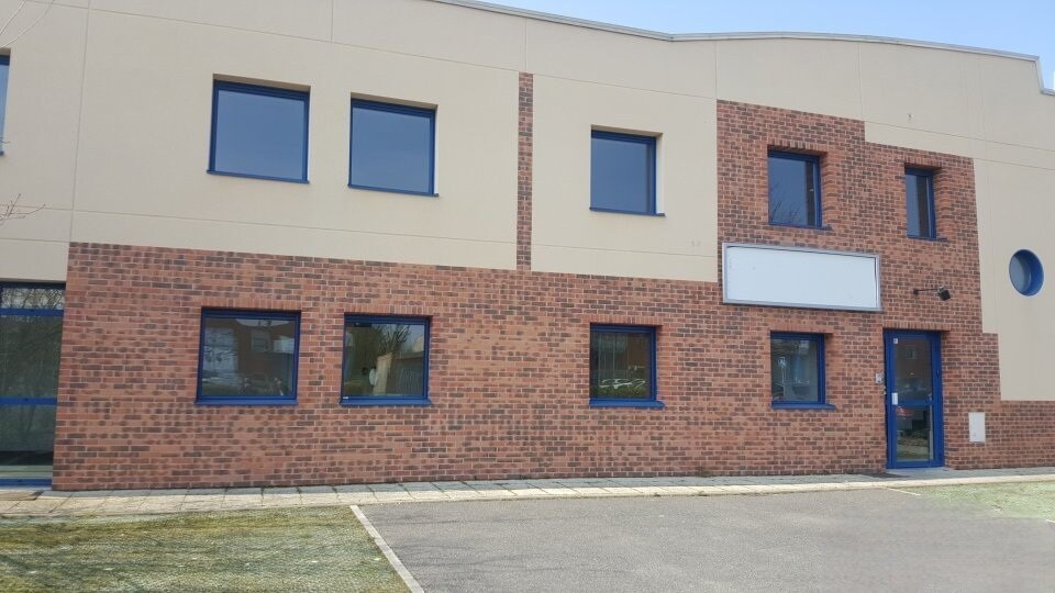 Flex dans Moissy-Cramayel à louer - Photo du bâtiment - Image 2 de 2