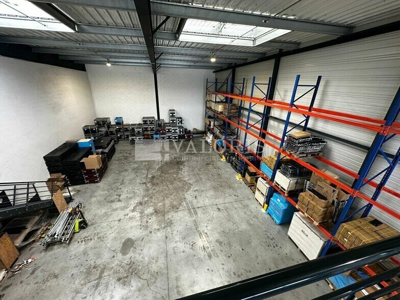 1655 Avenue De La Mediterranee, Gignac-la-Nerthe for lease - Interior Photo - Image 3 of 13