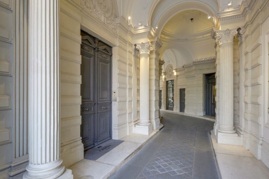 8 Place Vendôme, Paris for lease - Lobby - Image 2 of 9