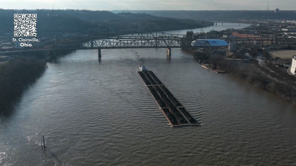 67800 Mall Rd, Saint Clairsville, OH à louer - Vidéo sur l’inscription commerciale - Image 2 de 4