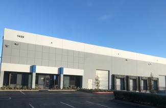 Plus de détails pour 1450 E Walnut Ave, Fullerton, CA - Industriel à louer