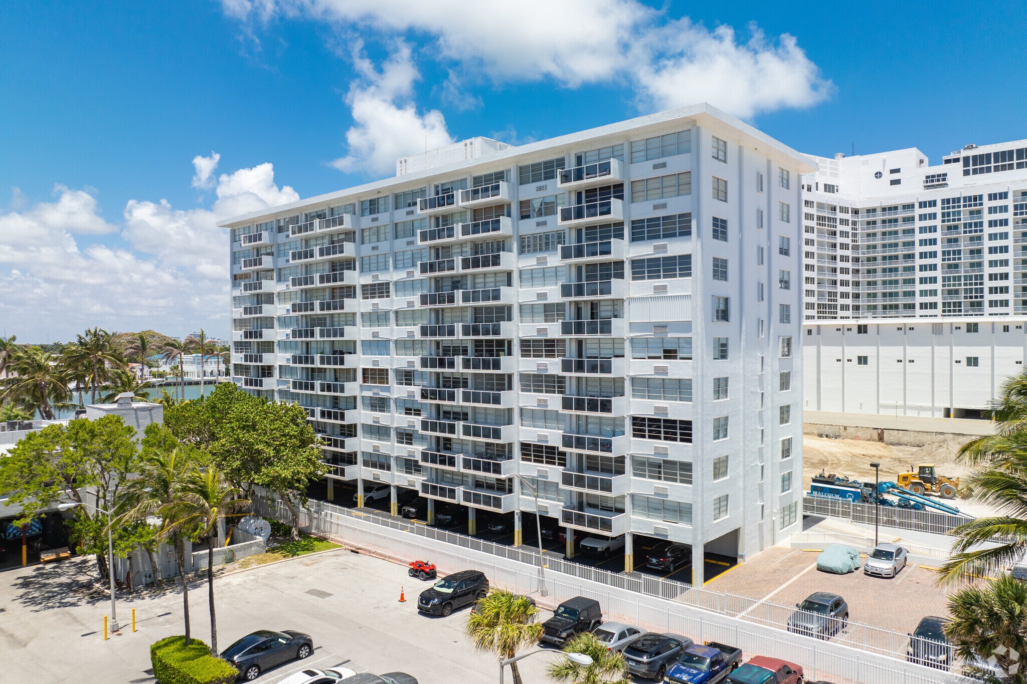 5313 Collins Ave, Miami Beach, FL à vendre Photo du bâtiment- Image 1 de 9