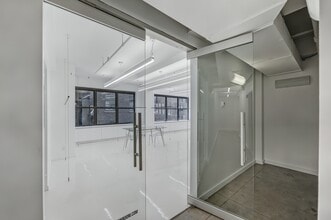 230 W 39th St, New York, NY for lease Interior Photo- Image 1 of 16