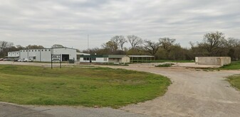 19710 US Highway 377, Whitesboro TX - Warehouse