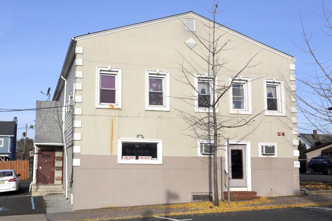 Plus de détails pour 326 S Main St, Manville, NJ - Commerce de détail à louer