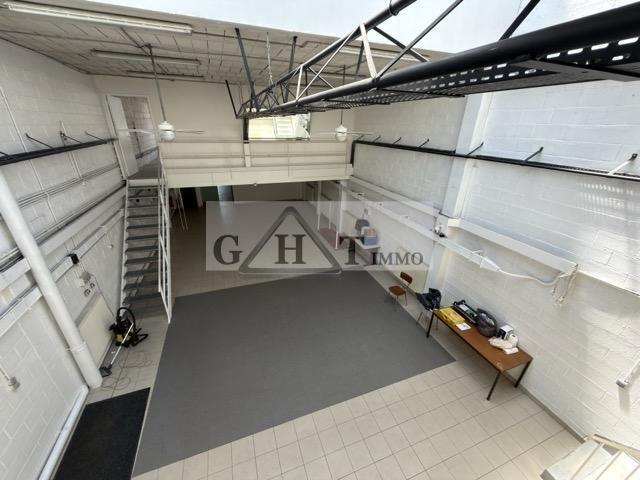 Industrial in Bondoufle for sale - Building Photo - Image 3 of 13