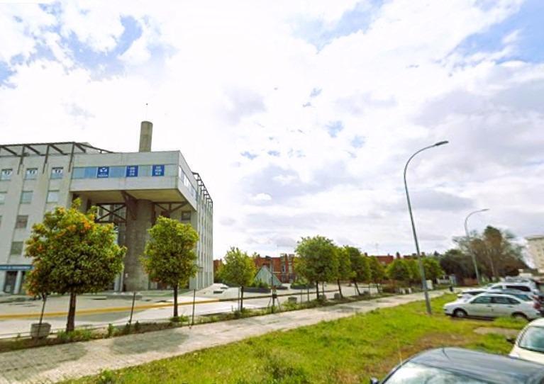 Bureau dans SEVILLA, Sevilla à vendre - Photo du bâtiment - Image 2 de 3