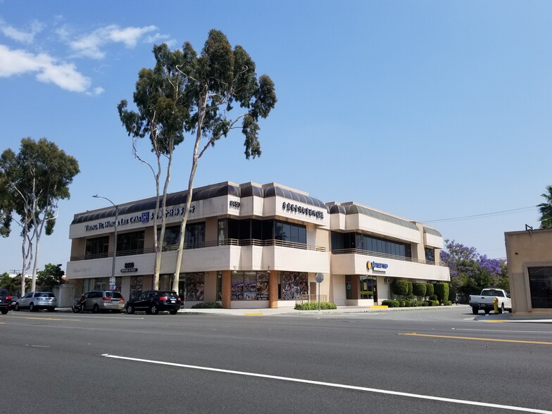 8450 Garvey Ave, Rosemead, CA for lease - Building Photo - Image 1 of 4