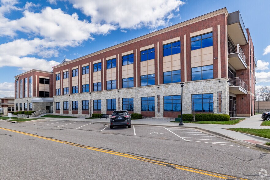 22701 W 68th Ter, Shawnee, KS for lease - Building Photo - Image 3 of 7