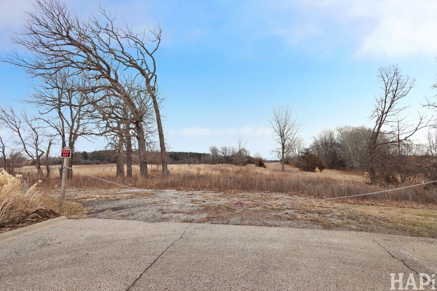 37600-37824 N Cedar Lake Rd, Lake Villa, IL à vendre - Photo du bâtiment - Image 2 de 9