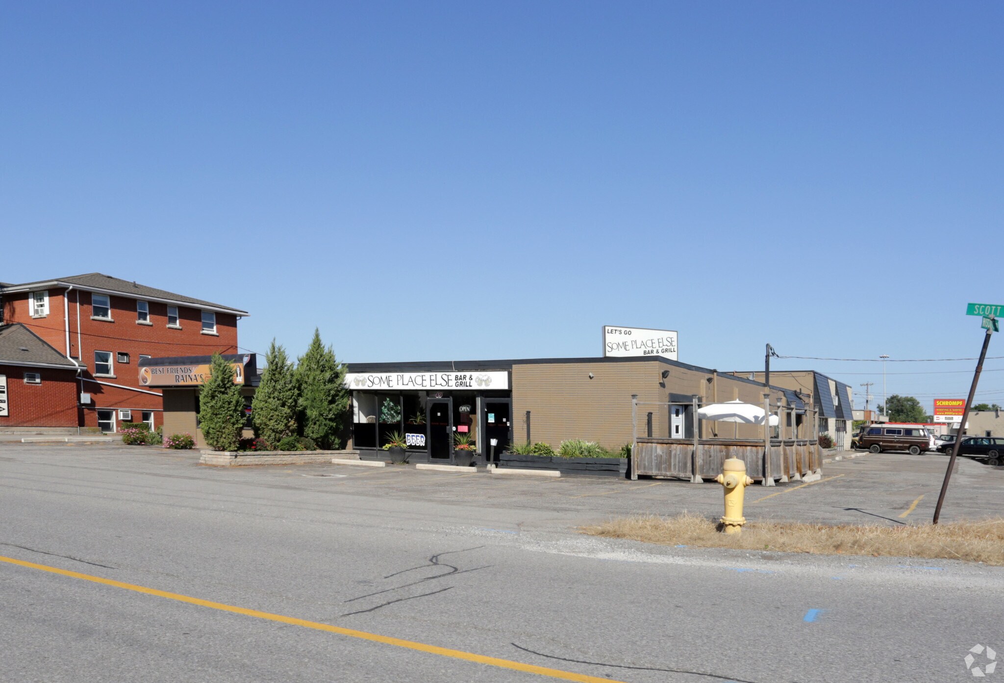 1 Hiscott St, St Catharines, ON for sale Primary Photo- Image 1 of 1