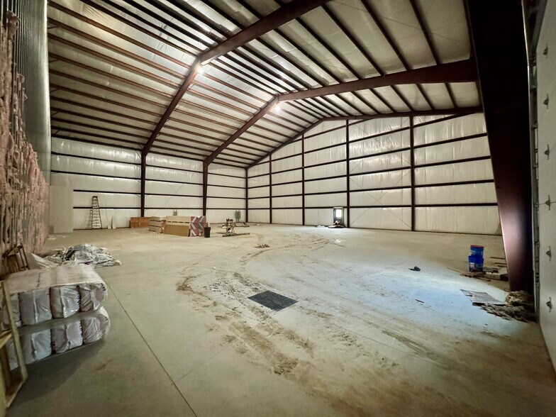 5700 Eastside Parkway Dr, Gas City, IN à louer - Photo du bâtiment - Image 3 de 17