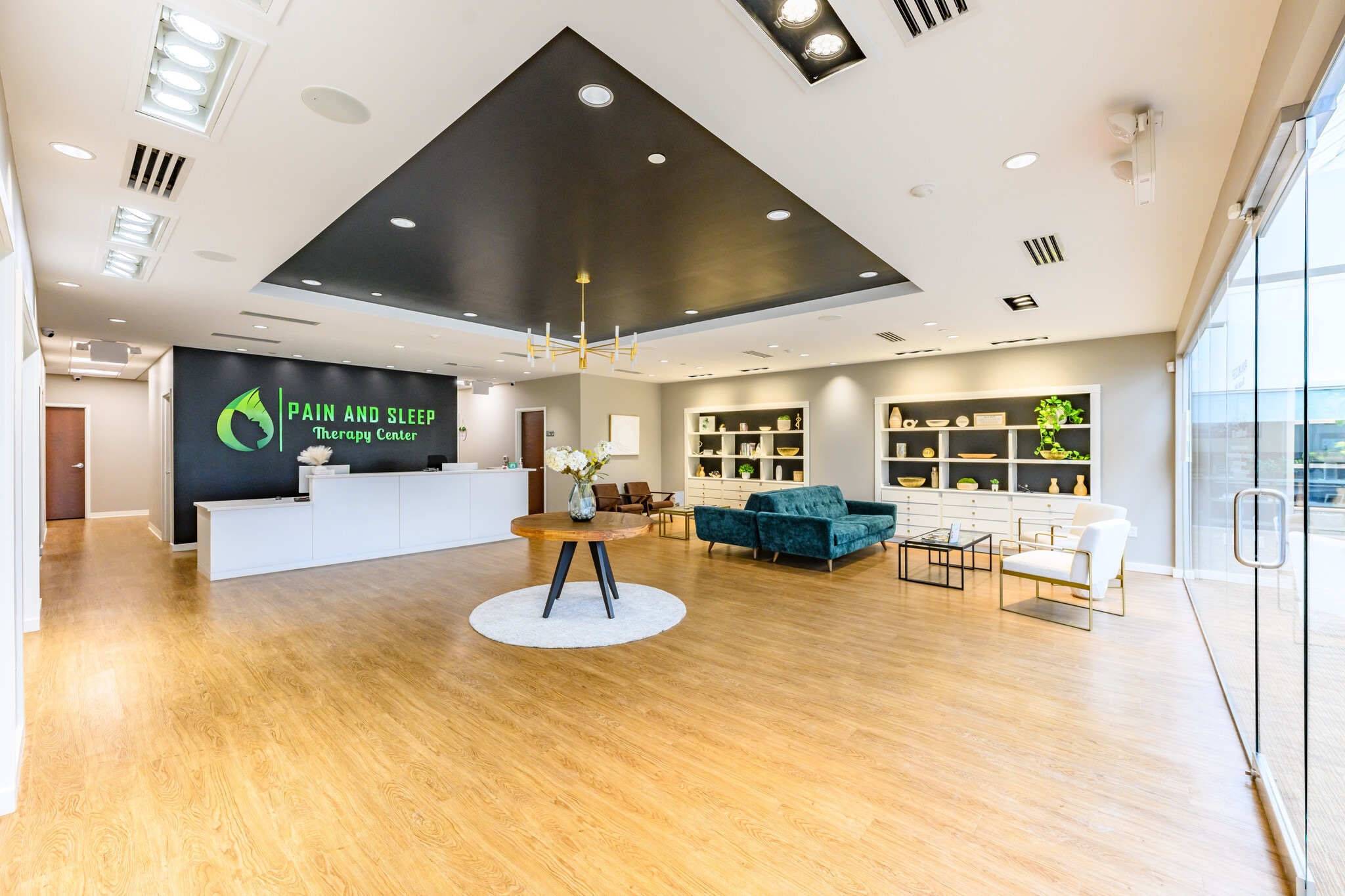 1149 W Lancaster Ave, Rosemont, PA for lease Interior Photo- Image 1 of 9
