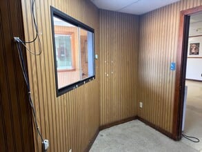 2222 Belt Line Rd, Garland, TX for lease Interior Photo- Image 2 of 19