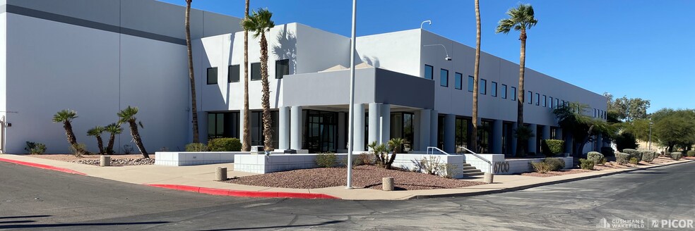 6700 S Pella Dr, Tucson, AZ à vendre - Photo du bâtiment - Image 2 de 11