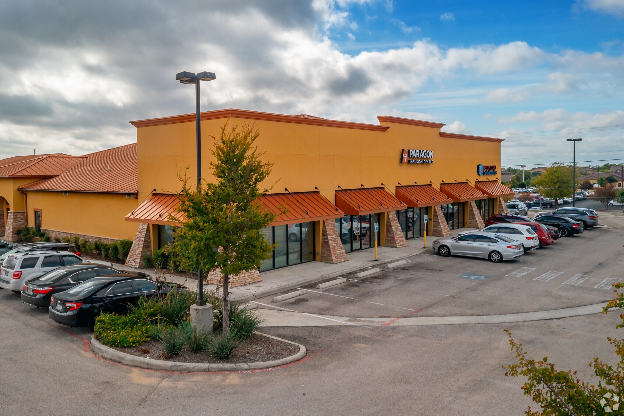 8554 Huebner Rd, San Antonio, TX à vendre Photo principale- Image 1 de 26