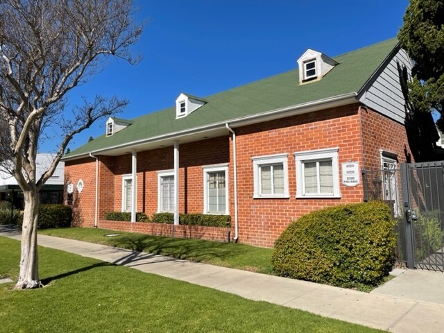 10643-10661 Riverside Dr, North Hollywood, CA à vendre Photo du bâtiment- Image 1 de 1