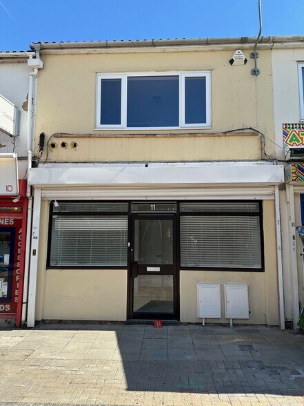 11 Market St, Swindon à louer - Photo du bâtiment - Image 1 de 5