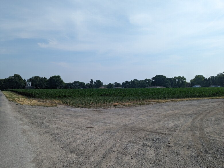 North Jefferson Street, Lincoln, IL for sale - Building Photo - Image 2 of 10