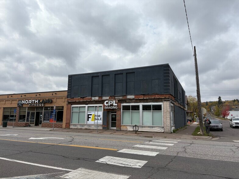 2301 W Superior St, Duluth, MN à vendre - Photo du bâtiment - Image 1 de 17
