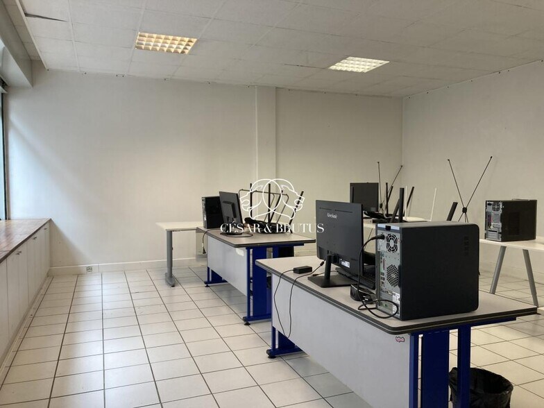 45 Rue Sully, Lyon à vendre - Photo du bâtiment - Image 2 de 12
