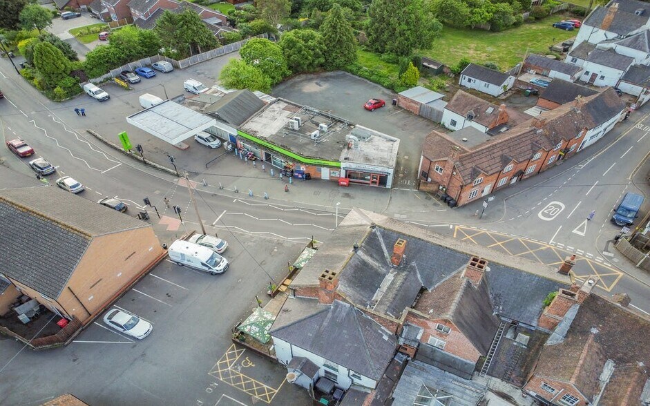 Drayton Rd, Shawbury à vendre - Photo du bâtiment - Image 2 de 5