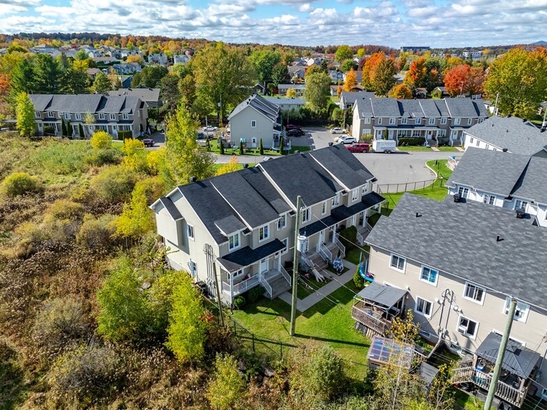 Lemieux Portfolio portfolio of 9 properties for sale on LoopNet.ca - Building Photo - Image 3 of 37