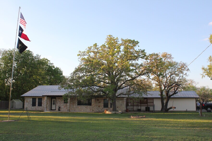 986 Shiloh Rd, Bastrop, TX for sale - Building Photo - Image 3 of 41