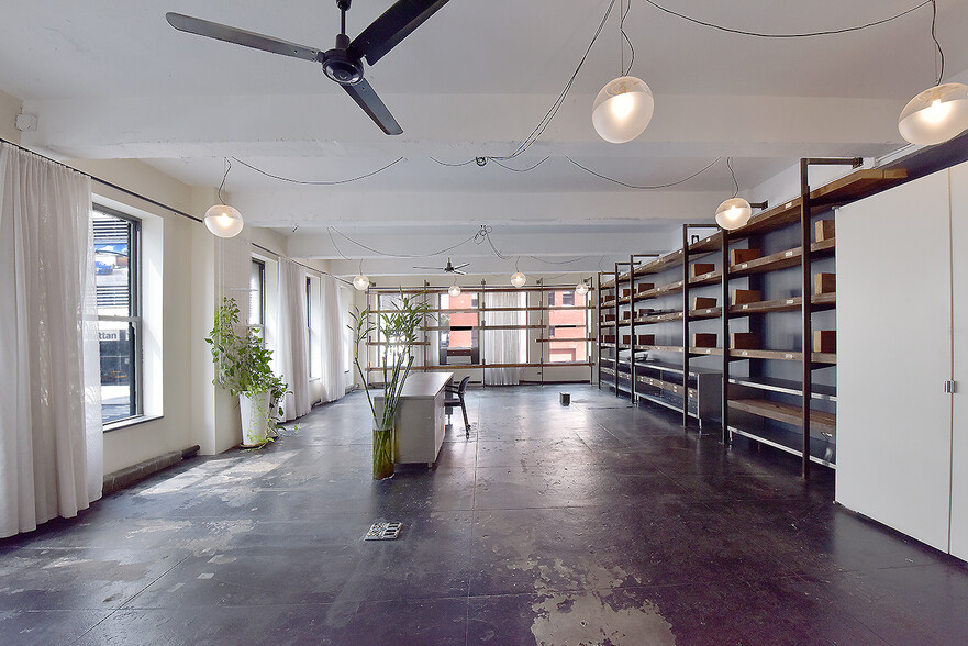 600 W 57th St, New York, NY for lease - Building Photo - Image 1 of 18