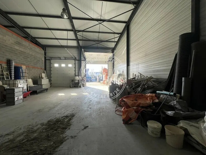 7 Rue Gaspard-Gustave Coriolis, Plaisance-du-Touch for lease - Interior Photo - Image 2 of 5