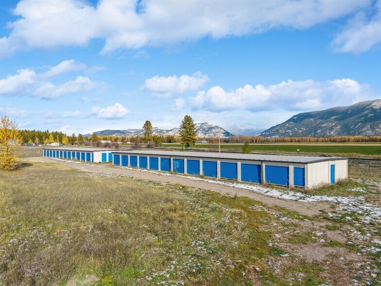 4965 US Highway 2 W, Columbia Falls, MT à vendre - Photo du bâtiment - Image 3 de 17