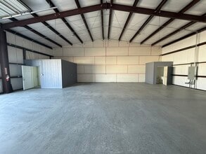 2170 Collins Rd, Denton, TX for lease Interior Photo- Image 2 of 5