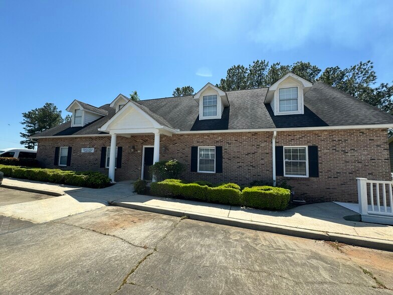 112 Wright Dr, Milledgeville, GA à vendre - Photo principale - Image 1 de 21