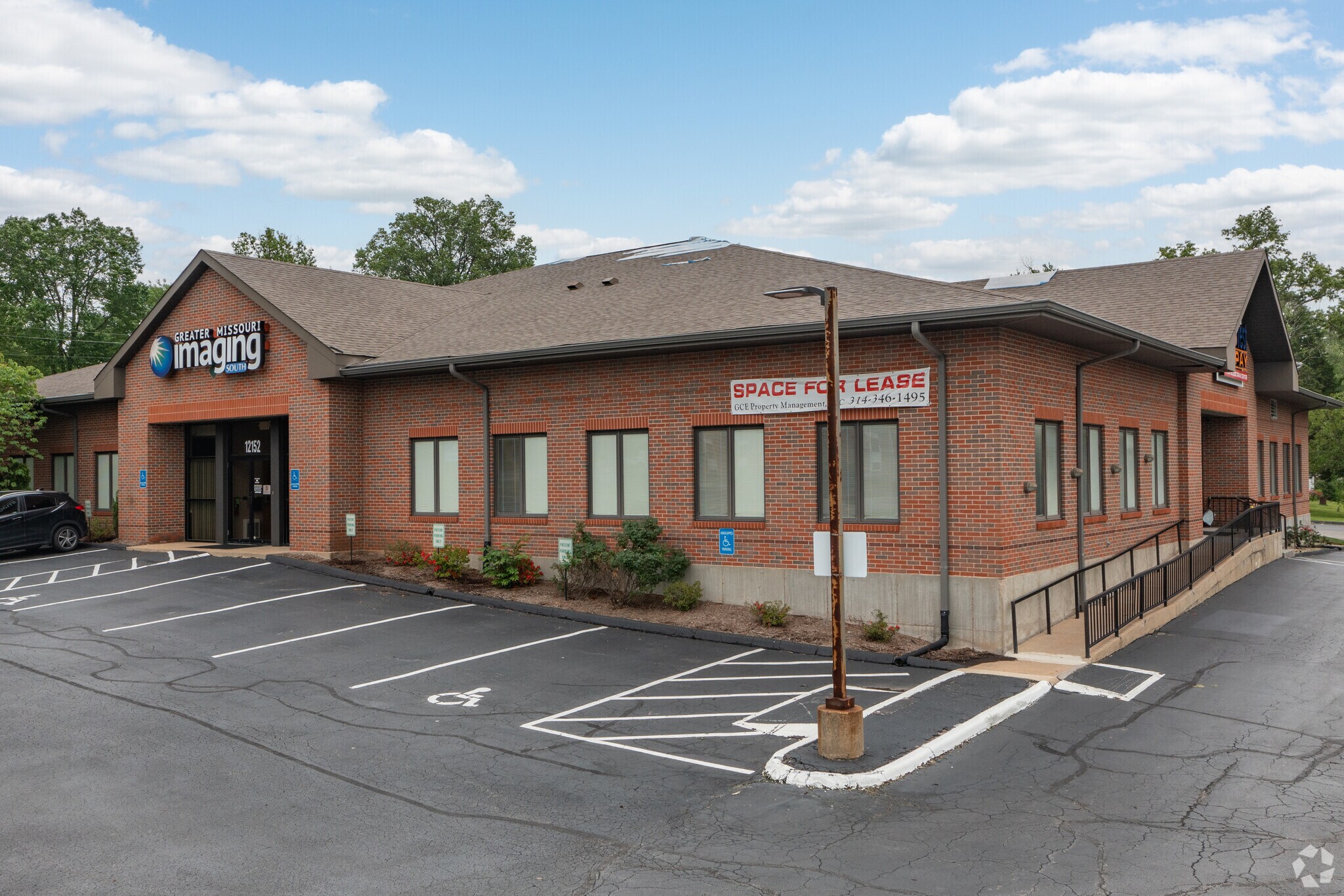 12152 Tesson Ferry Rd, Saint Louis, MO à vendre Photo principale- Image 1 de 5