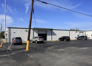 Plus de détails pour 5710 Clarewood Dr, Houston, TX - Industriel à louer