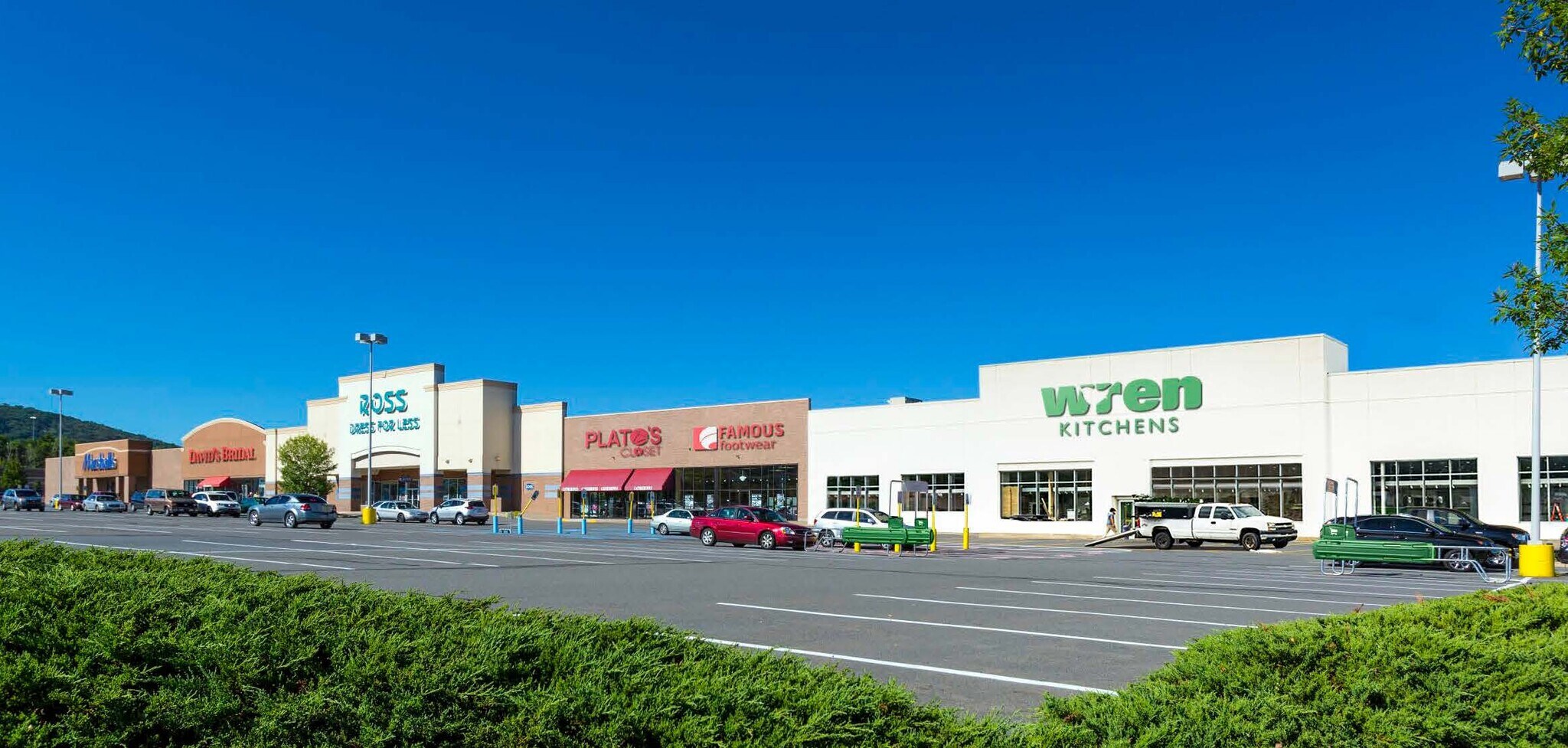 100 Commerce Blvd, Wilkes Barre Township, PA à louer Photo du bâtiment- Image 1 de 12