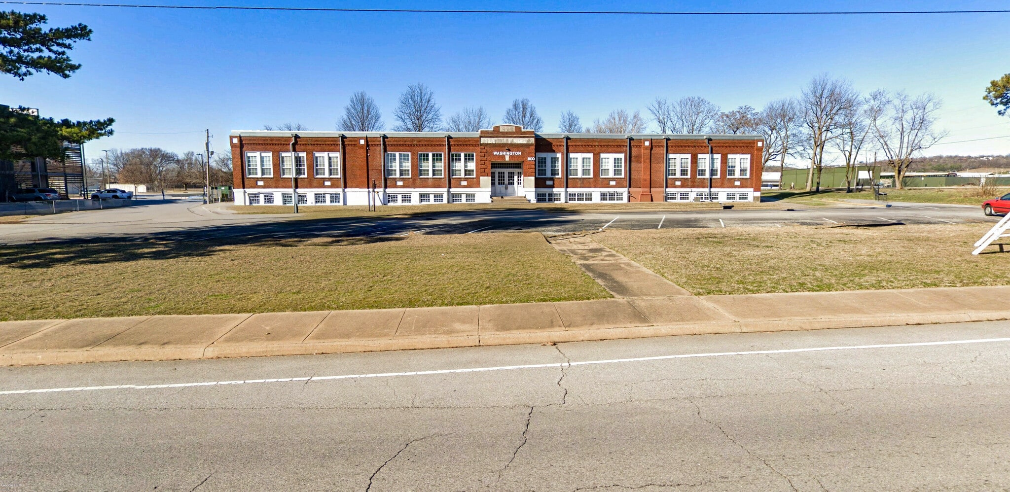 800 E Emma Ave, Springdale, AR for lease Primary Photo- Image 1 of 9