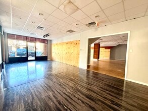 Tapestry Park, Jacksonville, FL for lease Interior Photo- Image 2 of 5