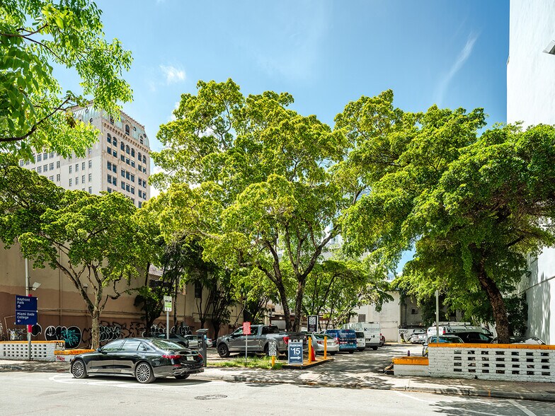 54 NE 2nd St, Miami, FL à vendre - Photo principale - Image 1 de 6