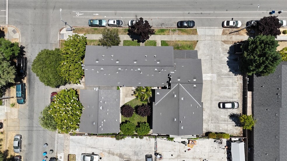 7191 Eigleberry St, Gilroy, CA for sale - Building Photo - Image 3 of 61