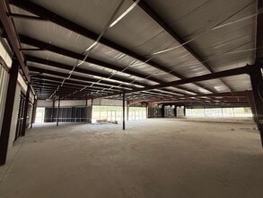 3636 Honea Egypt Rd, Montgomery, TX for lease Interior Photo- Image 2 of 5